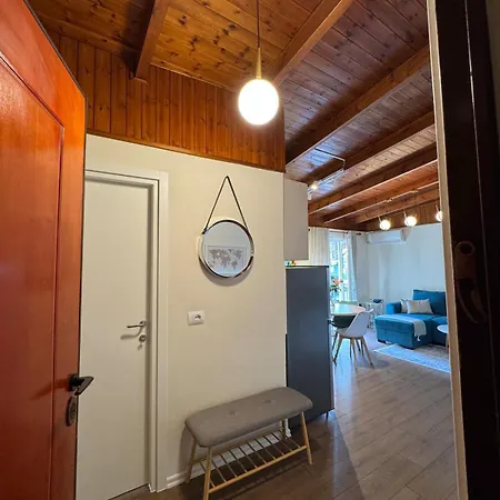 Ados Loft Center شقة