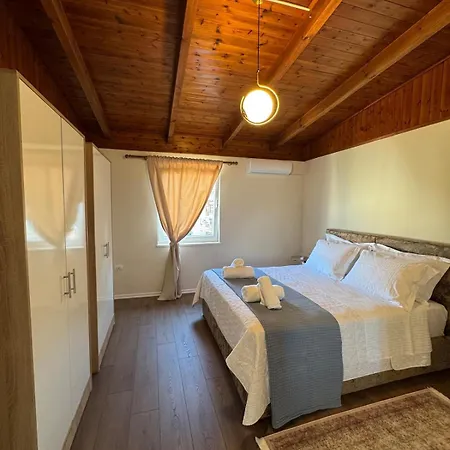 Lejlighed Ados Loft Center Tirana